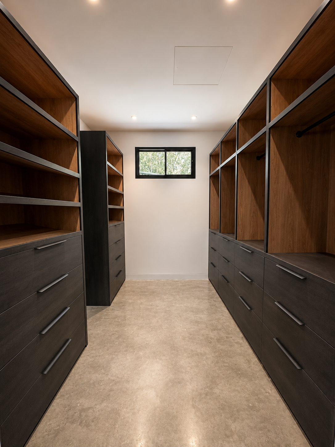 Walk-in wardrobe